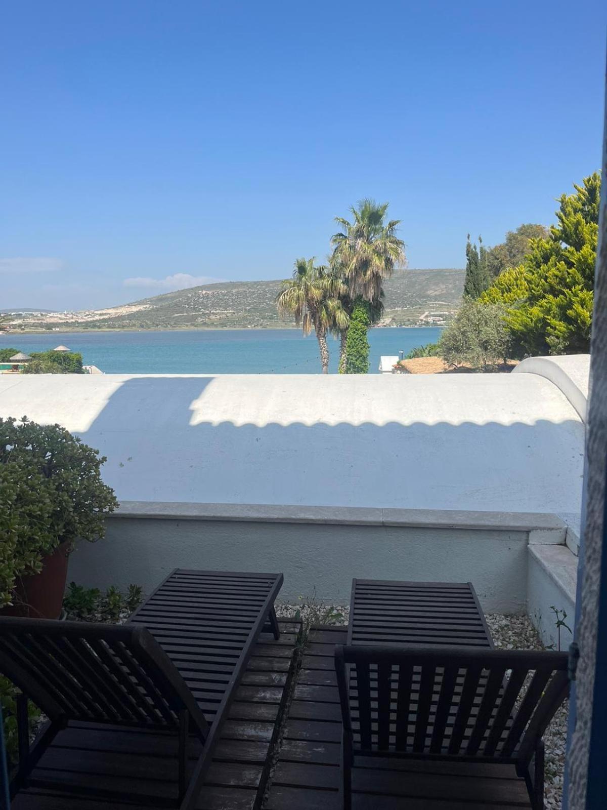 Port Alacati Hotel Zewnętrze zdjęcie